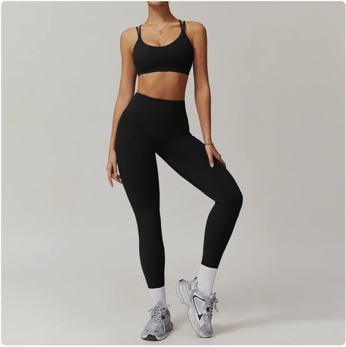 AuraFlow™ Conjunto de Yoga de Secado Rápido